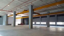 Tampines Industrial Drive (D18), Warehouse #570477201